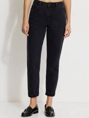 Dynamite Women's Black High-Rise Claudia Mom Jeans